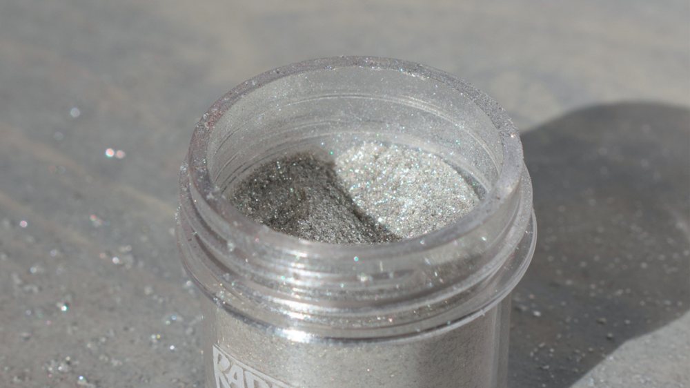 Glow & Shine glitter comestible Radha